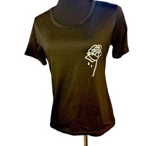 Zara | Black T-Shirt with White Rose | Women’s Medium